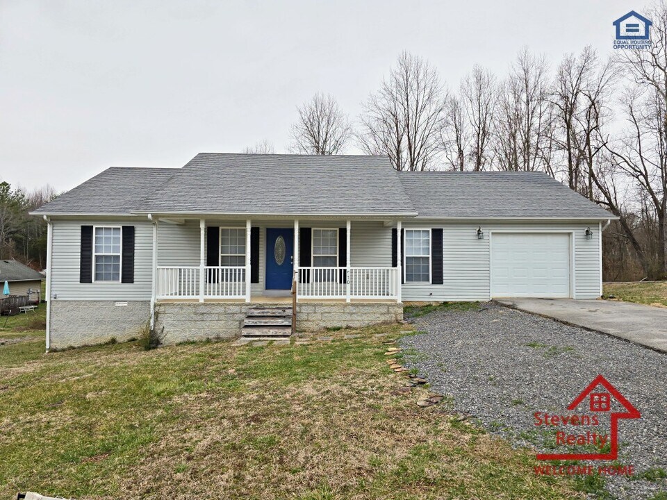 510 Forrest Cove Ln in Cookeville, TN - Building Photo