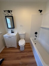 208-212 Blackhawk St in Aurora, IL - Foto de edificio - Building Photo