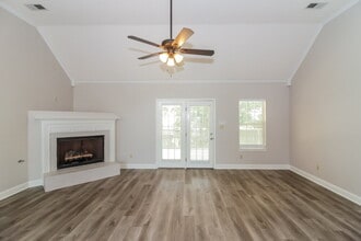 2346 Kindlewood Dr in Southaven, MS - Building Photo - Building Photo