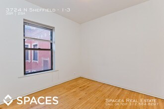 3724 N Sheffield Ave-Unit -1-3 in Chicago, IL - Foto de edificio - Building Photo