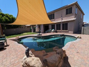 17237 W Ashley Dr in Goodyear, AZ - Building Photo - Building Photo