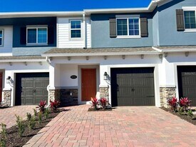 2774 Narcoossee Cmns Wy in St. Cloud, FL - Building Photo