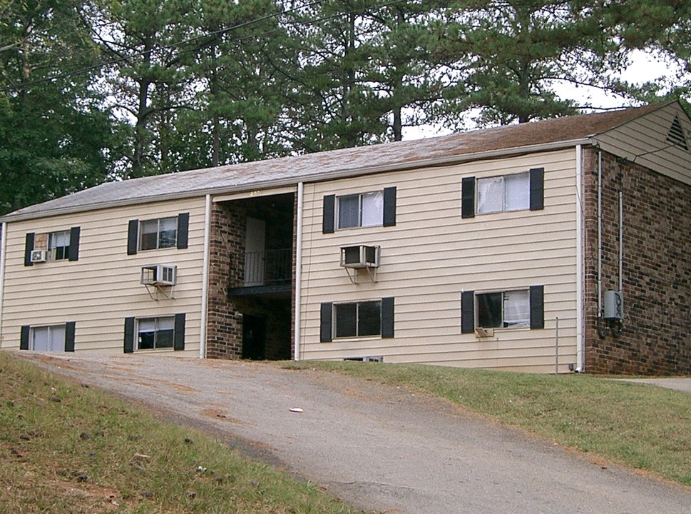 Gresham Park Apartments in Marietta, GA - Building Photo