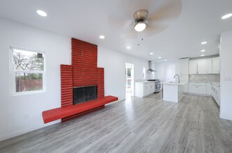 501 Magnolia Ave in Bakersfield, CA - Foto de edificio - Building Photo