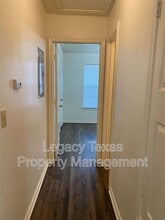 1110 Williams Ave in Cleburne, TX - Building Photo - Building Photo