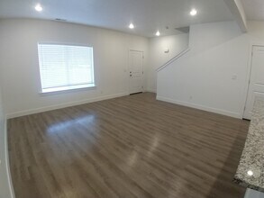 335 S 1540 E in Hyrum, UT - Building Photo - Building Photo