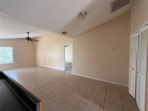 2325 Kerridale St in Deltona, FL - Building Photo - Building Photo