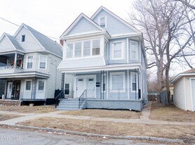 418 3rd St in Schenectady, NY - Building Photo