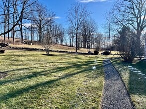 692 Bangall Rd in Millbrook, NY - Building Photo - Building Photo