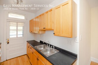 3808 W Irving Park Rd-Unit -3808-15 in Chicago, IL - Building Photo - Building Photo