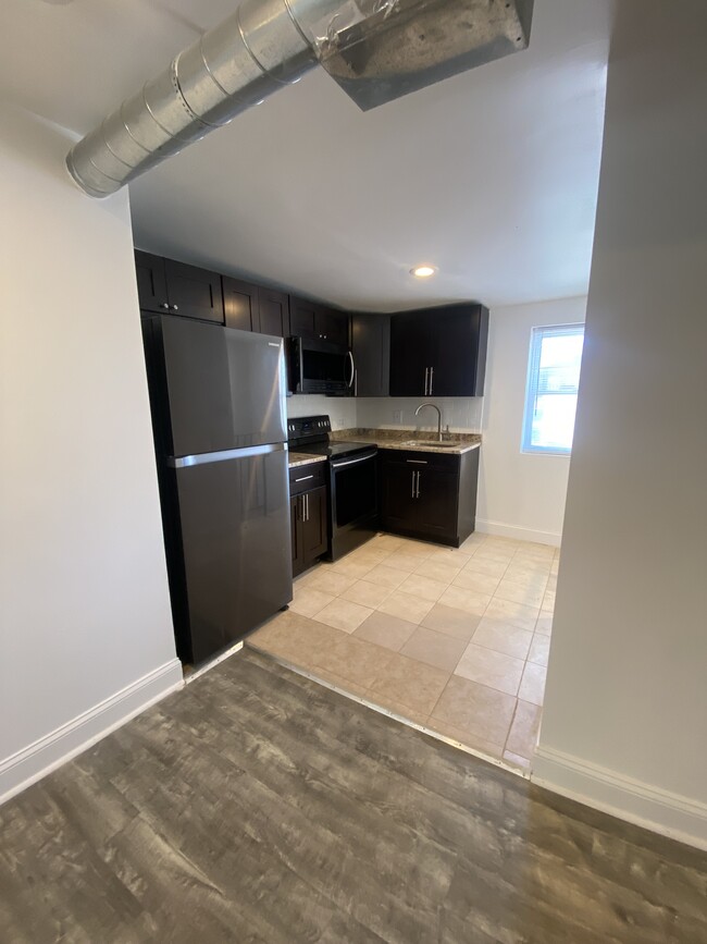 2019 N 2nd St, Unit 3 in Philadelphia, PA - Building Photo - Building Photo