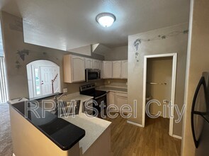 4141 Outlook Blvd in Pueblo, CO - Building Photo - Building Photo