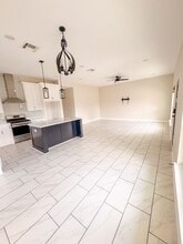 207 N Tyler St in McGregor, TX - Building Photo - Building Photo