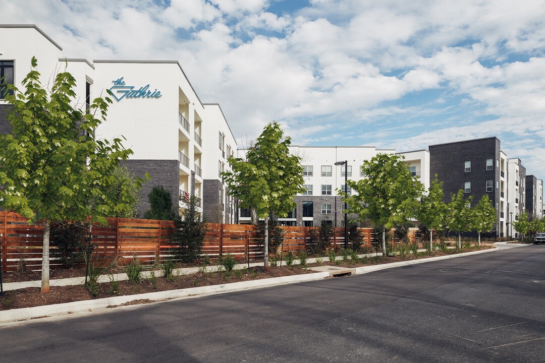 The Guthrie in Austin, TX - Foto de edificio