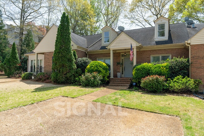 709 Stonewall Dr in Irondale, AL - Building Photo - Building Photo