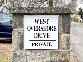 43 Neck Rd in Madison, CT - Building Photo