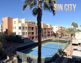 51 E Agate Ave, Unit 405 in Las Vegas, NV - Building Photo - Building Photo