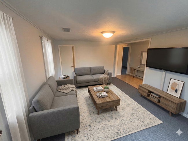 property at 124 39th Ave N