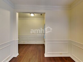 105 Hickory Village Cir in Woodstock, GA - Building Photo - Building Photo