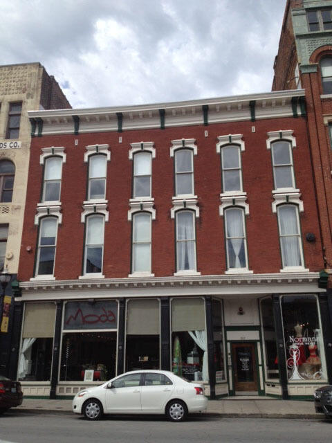 317 South Ave in Springfield, MO - Building Photo