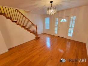 7121 Gillespie St in Philadelphia, PA - Building Photo - Building Photo