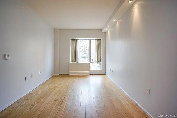 2280 Frederick Douglass Blvd in New York, NY - Building Photo - Building Photo
