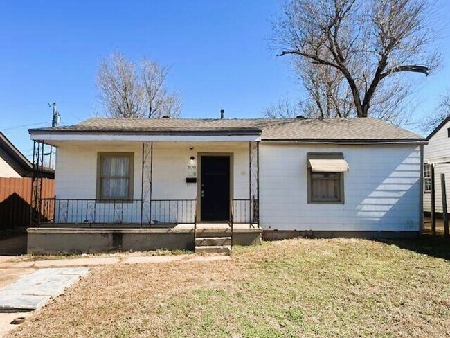 property at 3120 Woodward Ave