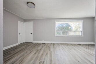 348 Spruce St in London, ON - Building Photo - Building Photo