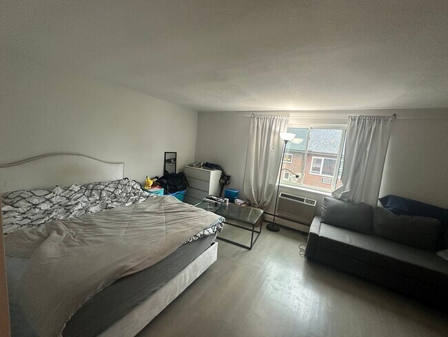 214 Kent St, Unit 44