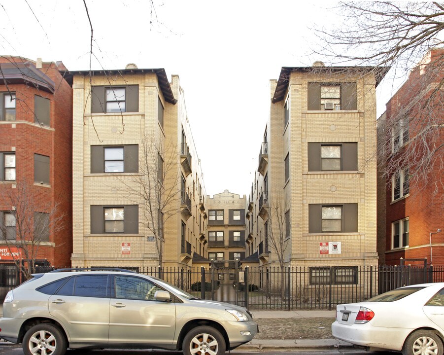 845 W Sunnyside Ave in Chicago, IL - Foto de edificio