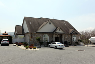 Grecian Terrace Village Apartments in Sinking Spring, PA - Building Photo - Building Photo