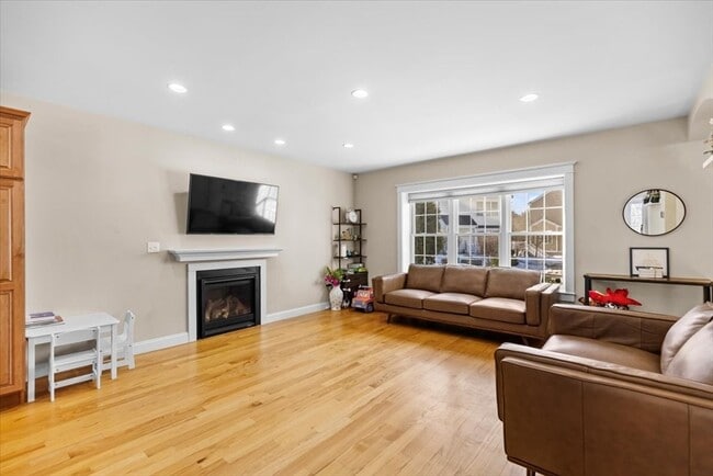 100 Turtle Brook Rd in Canton, MA - Building Photo - Building Photo