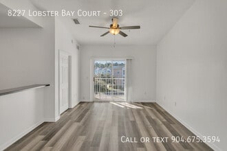 8227 Lobster Bay Ct in Jacksonville, FL - Building Photo - Building Photo