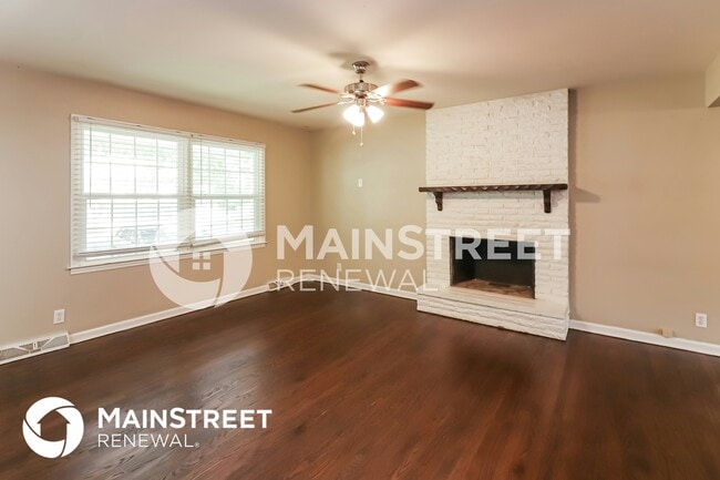 7200 Willow Ave in Raytown, MO - Foto de edificio - Building Photo