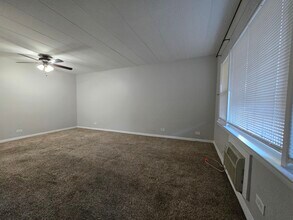 7740 Harvard St in Forest Park, IL - Foto de edificio - Building Photo