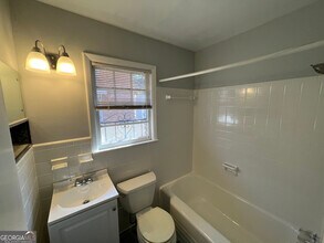 827 Marstevan Dr NE in Atlanta, GA - Building Photo - Building Photo