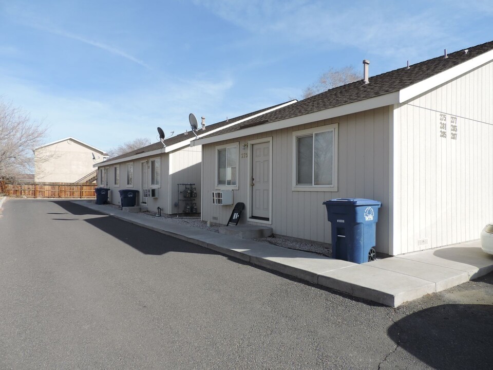 283 Dalton St in Fallon, NV - Building Photo