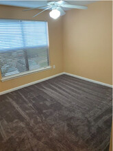 211 North Ave, Unit 1228 in Athens, GA - Foto de edificio - Building Photo