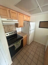 3706 Broadway, Unit 18 in Ft. Myers, FL - Building Photo - Building Photo