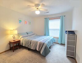 615 Rachael St in North Liberty, IA - Building Photo