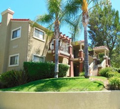 Malibu Creek Apartments in Calabasas, CA - Building Photo - Building Photo