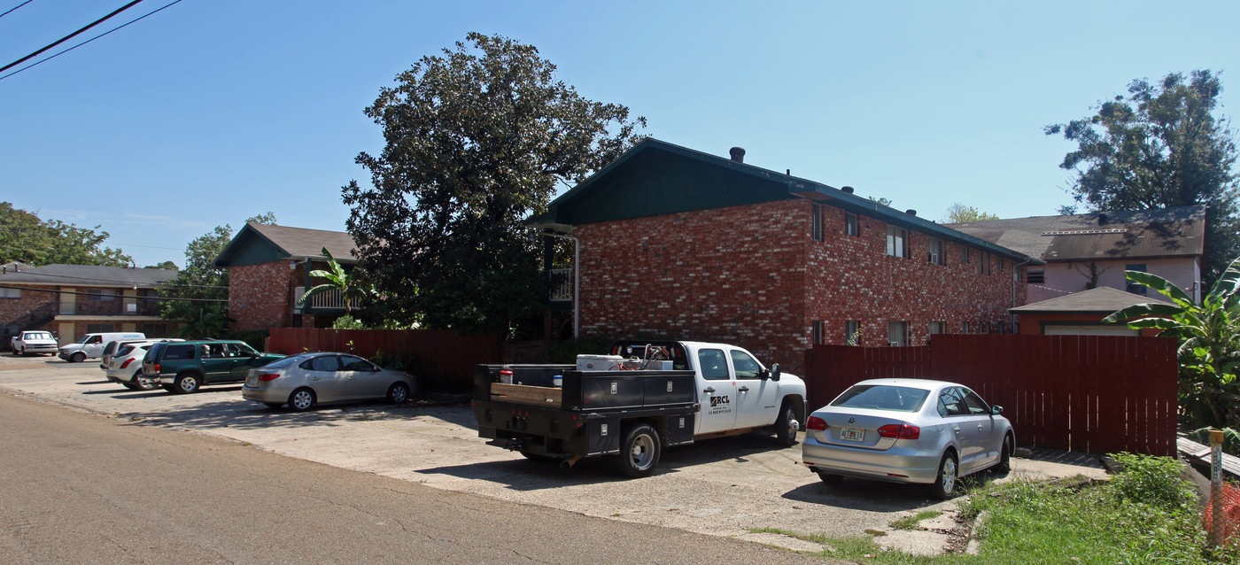 1001 Aster St in Baton Rouge, LA - Building Photo