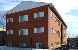 465 Olden Ave in Cincinnati, OH - Building Photo