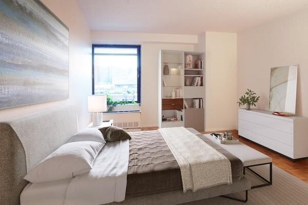 10 Waterside Plaza in New York, NY - Foto de edificio - Building Photo