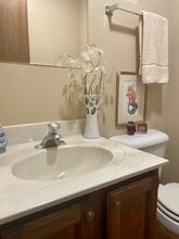 Brandy Drive Apartments in Crystal Lake, IL - Foto de edificio - Building Photo