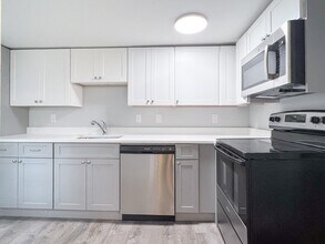 25 Common St in Weymouth, MA - Building Photo - Building Photo