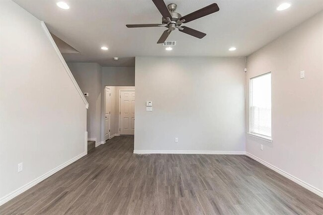 131 Peruna Dr in Marble Falls, TX - Building Photo - Building Photo