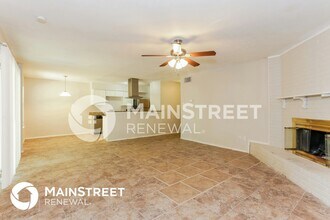 817 Sandalwood Ln in Arlington, TX - Building Photo - Building Photo