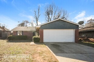3400 Overland Dr in Del City, OK - Building Photo