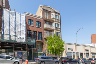 790 Bedford Ave in Brooklyn, NY - Foto de edificio - Building Photo